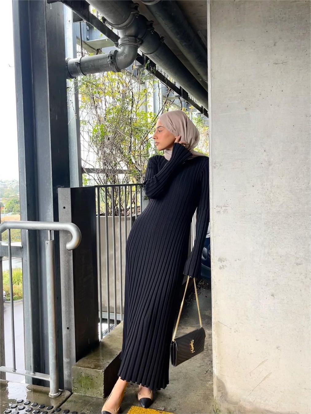 2024 Fall New Sleeved Knit Midi Dress