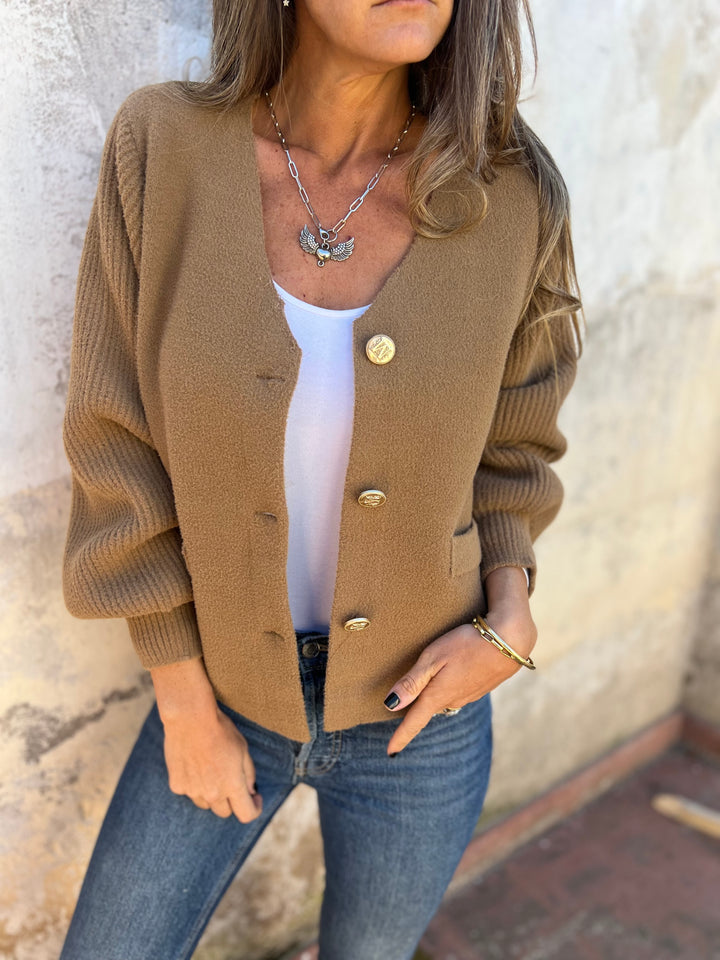 Cropped knitted sweater jacket with metallic buttons