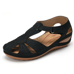 Lässige, bequeme Sandalen mit Keilabsatz