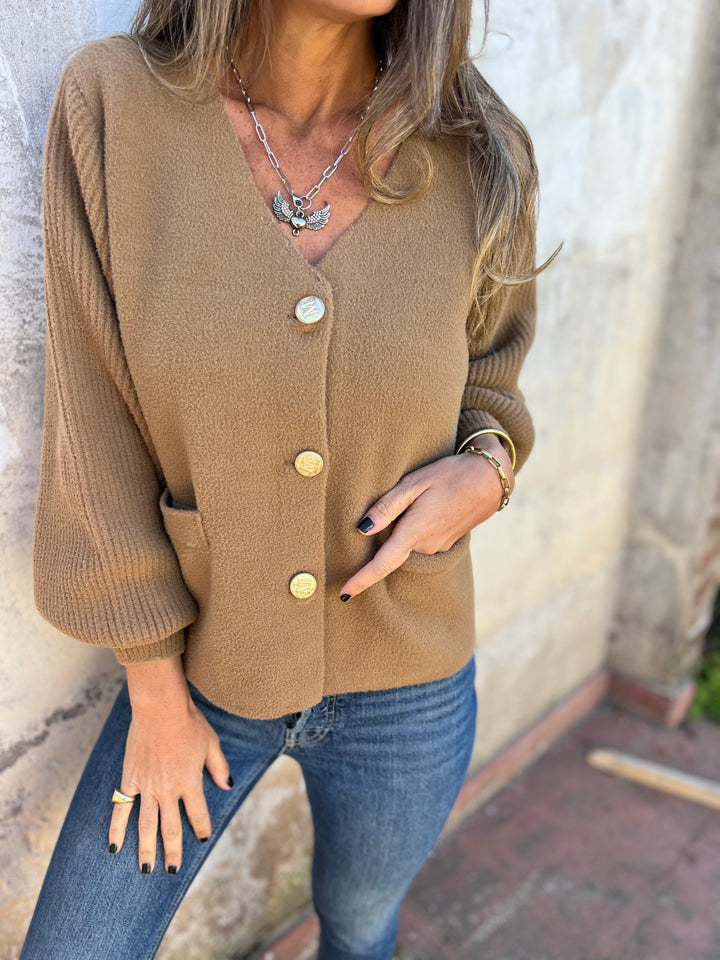 Cropped knitted sweater jacket with metallic buttons