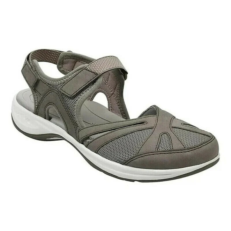 Flat Hiking Sandals