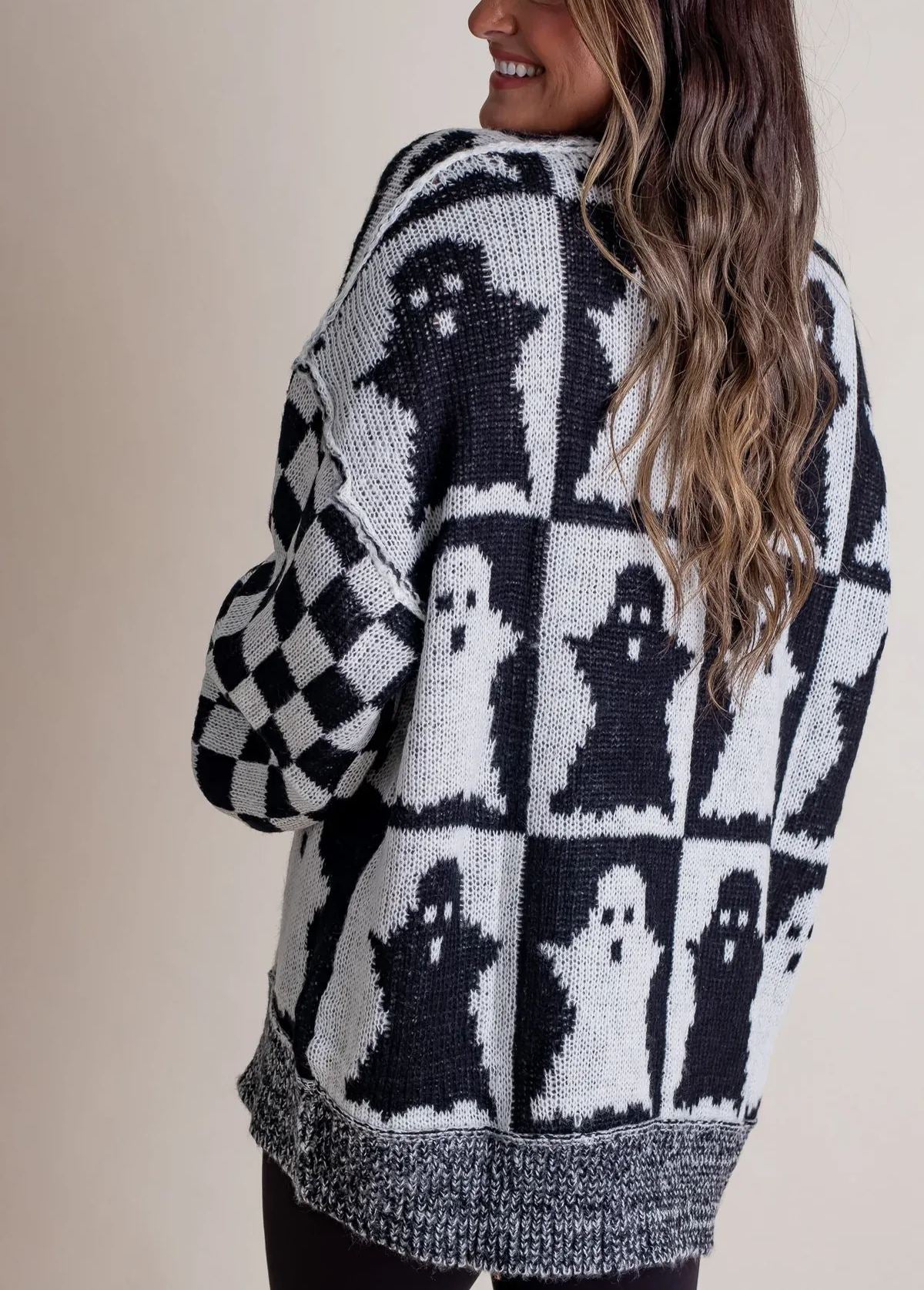 Karierter Halloweenpullover für Damen – Gruselige Jahreszeit (Kaufen Sie 2, kostenloser Versand)